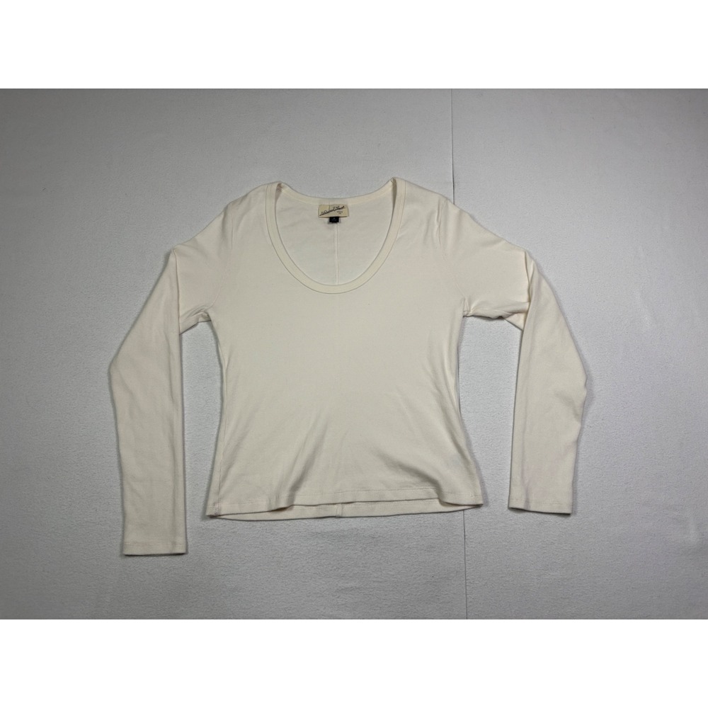 Universal Thread Womens Medium Cream Ribbed Scoop Neck Long Sleeve Tee Shirt